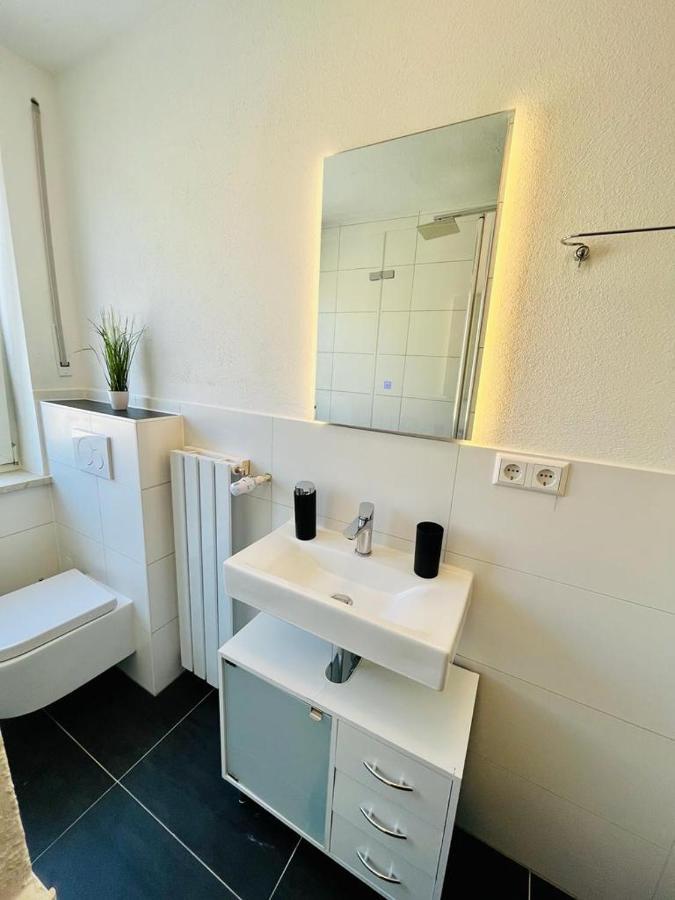 3Room-Central-Modern- The Seashell By Lakescape Fewos Friedrichshafen Exterior photo